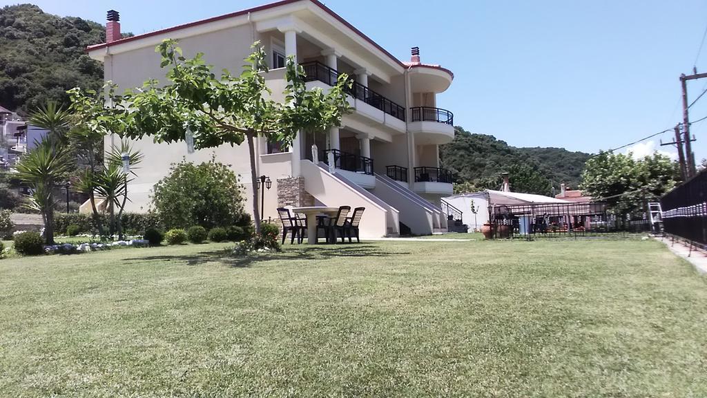 Perdikis Apartments - Paliouria Kókkinon Nerón Zewnętrze zdjęcie