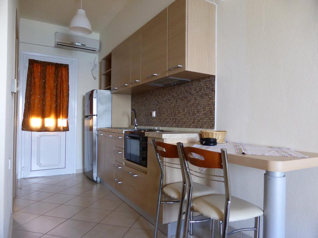Perdikis Apartments - Paliouria Kókkinon Nerón Zewnętrze zdjęcie